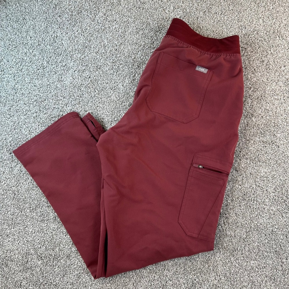 Figs High Waisted Cargo Scrub Pants Women's XL Technical Collection Burgundy